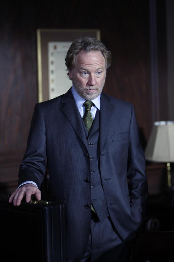 Bild 1 von 5: Timothy Busfield as Ray Backlund -- Photo by: Will Hart/NBC