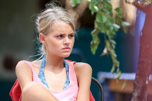 Bild 1 von 18: Im Bild: Hetti Bywater (Jess Chambers).