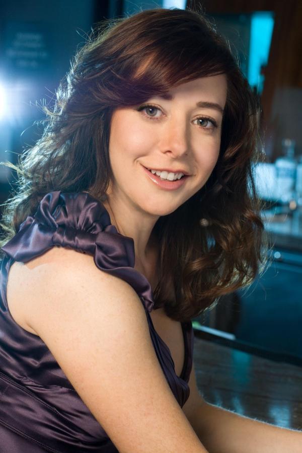 Bild 1 von 52: (5. Staffel) - In Rückblicken erzählt Ted seinen Kindern, wie er in jungen Jahren sein leben mit Lily (Alyson Hannigan ausgesehen hat ...