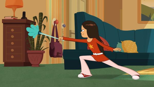 Bild 1 von 3: Wendy zeigt mit einem Staubwedel, wie sie Marine verteidigen würde.