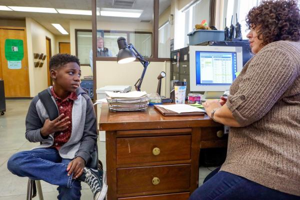 Bild 1 von 33: Im Bild: Christian Isaiah (Liam Gallagher).