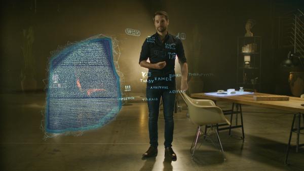 Bild 1 von 15: Der Stein von Rosette ist einer der bedeutendsten archäologischen Funde: Er lieferte den Schlüssel zur Entzifferung der Hieroglyphen. Mirko Drotschmann erklärt dies anhand einer animierten Grafik.