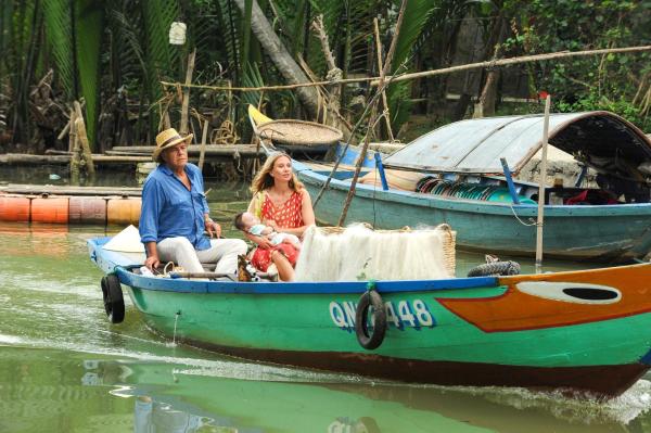 Bild 1 von 16: Im Bild: Christian Kohlund (Markus Winter), Nadeshda Brennicke (Nora Mäder).