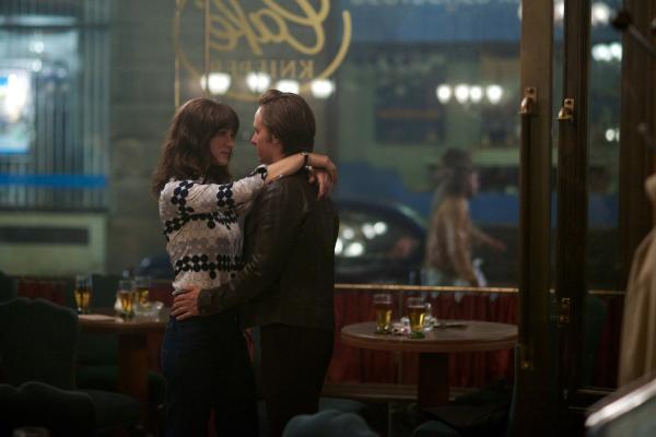 Bild 1 von 15: Sabine Cutter (Friederike Becht) und Lars Weber (Tom Schilling).