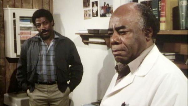 Bild 1 von 9: Der Landarzt, Dr. Sims (James Reynolds), Dr. Hudsbeth (Roscoe Lee Browne)
