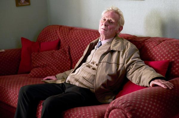 Bild 1 von 6: Reg (Karl Johnson) kennt sich bestens im Norden von London aus.