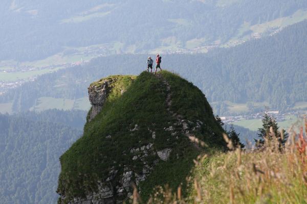 Bild 1 von 21: Im Bild: Toni Innauer und Hermann Maier, Kanisfluh.