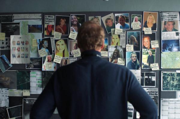 Bild 1 von 10: Kommissar William Wisting (Sven Nordin) jagt einen Frauenmörder.