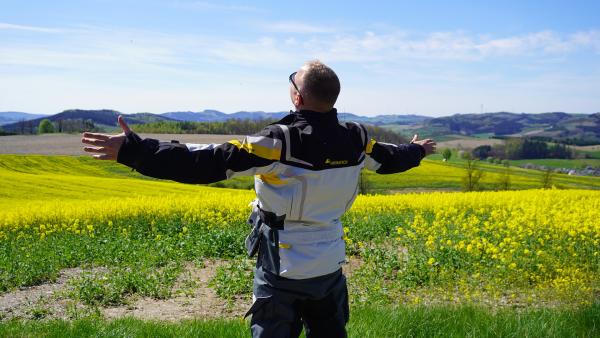 Bild 1 von 4: .