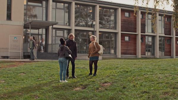 Encounters - Thelma & Louise