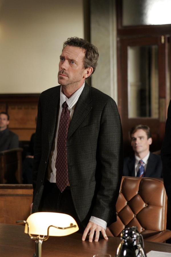 Bild 1 von 21: Dr. Gregory House (Hugh Laurie) muss sich vor Gericht verantworten, weil er dem Jazz-Tompeter John Henry Giles gegen dessen Willen das Leben gerettet hat.