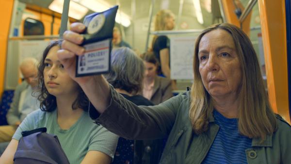 Bild 1 von 18: Im Bild: Susi Stach (Gerti Bruckner).