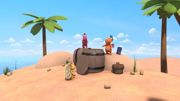 Bild 1 von 4: Wenn man dabei auf Fässern den Berg hinunter rasen darf, macht sogar Wäsche waschen Spaß, wissen Oskar, Kokosnuss und Matilda.