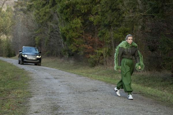 Bild 1 von 5: Villanelle (Jodie Comer)