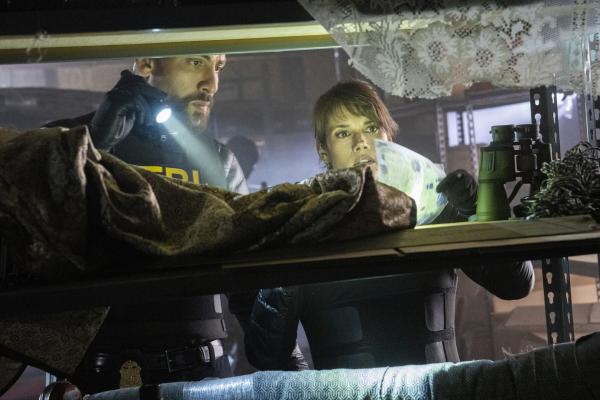 Bild 1 von 6: FBI SA Omar Adom 'OA' Zidan (Zeeko Zaki, l.); FBI SA Maggie Bell (Missy Peregrym, r.)