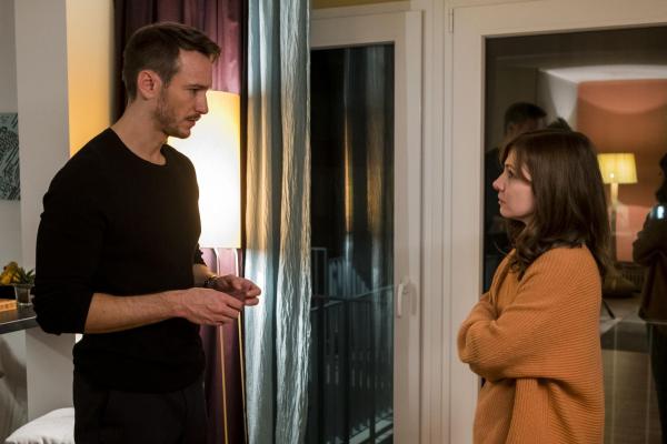 Bild 1 von 16: Hannes Jäger (Vladimir Burlakov, l.); Marie Luise \