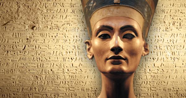 Bild 1 von 9: Die Büste der Nofretete