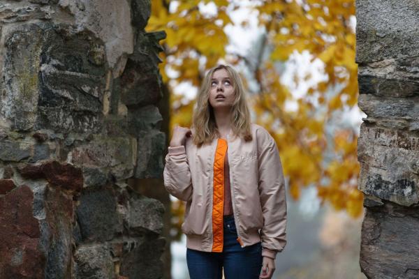 Bild 1 von 9: Madeleine (Madeleine Malling Breen)