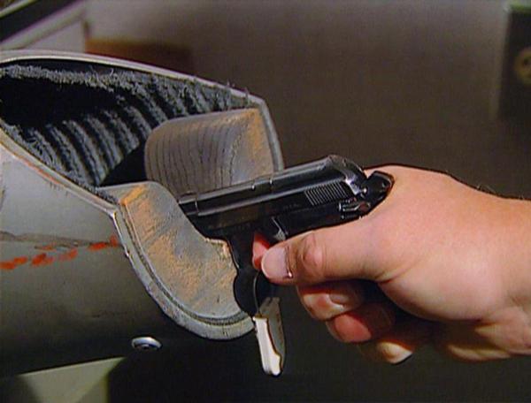 Bild 1 von 5: Mit Hilfe neuer Methoden von Ballistik und forensischer Medizin werden viele Fälle der Vergangenheit neu überprüft.