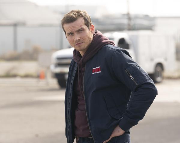 Bild 1 von 9: Evan \