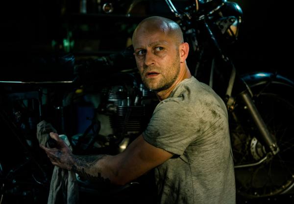 Bild 1 von 4: Erik (Jürgen Vogel)