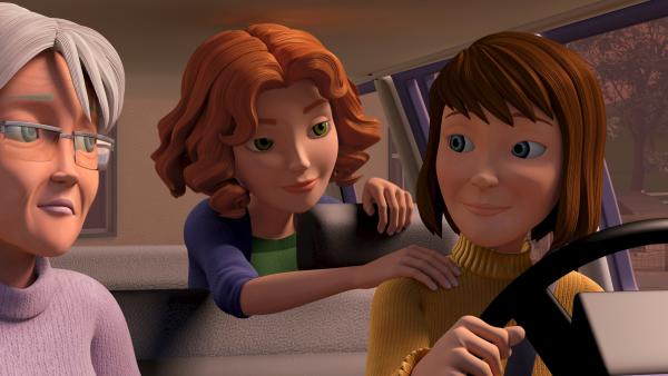 Bild 1 von 5: Bianca beruhigt Sinas Adoptivmutter Heike und Oma Herta. Sie ist optimistisch, dass sie Sina finden werden.