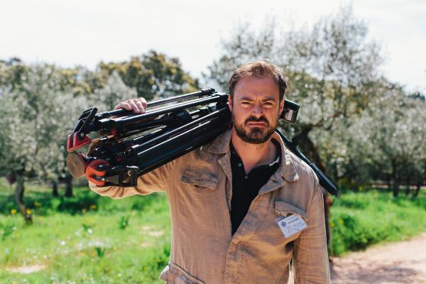 Bild 1 von 4: Moderator Jamie Theakston begibt sich für diese Doku-Serie auf die Spur alter Mysterien und Verschwörungstheorien, die sich um historische Ereignisse ranken.