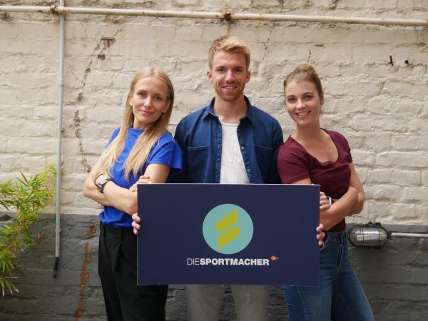 Bild 1 von 2: Susanne Schlüter, Stefan Bodemer und Laura Knöll präsentieren Sport in all seiner Vielfalt.