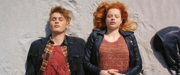 Bild 1 von 4: Samuel (Ludwig Simon, l.); Lilith (Emma Bading, r.)