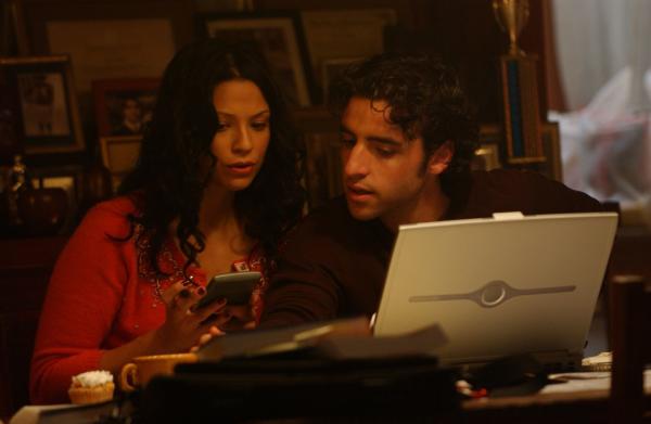 Bild 1 von 12: Navi Rawat (Amita Ramanujan), David Krumholtz