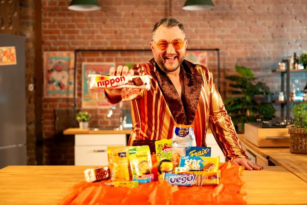 Bild 1 von 11: Nippon: Hält die Puffreis-Tafel ihr luftig-leichtes Werbeversprechen? Sebastian Lege nimmt den Snack unter die Lupe.