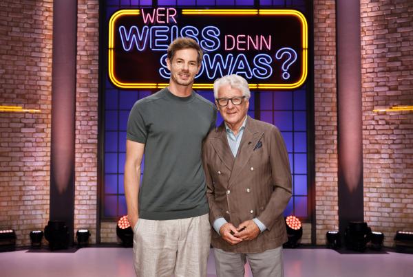 Bild 1 von 5: 
