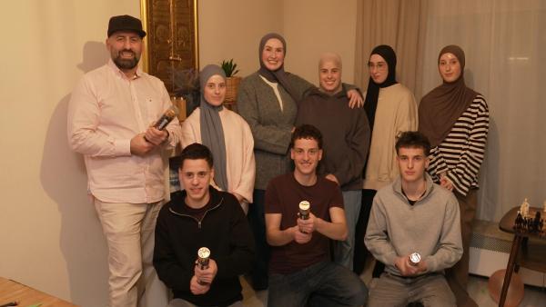 Bild 1 von 10: 