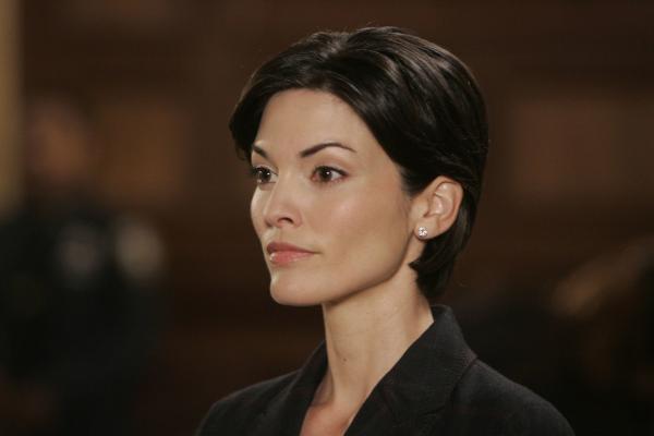 Bild 1 von 5: Alana De La Garza as Connie Rubriosa -- NBC