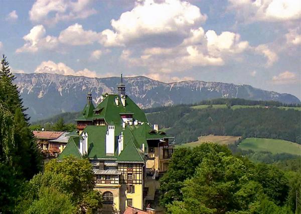 Bild 1 von 10: Im Bild: Su¨dbahnhotel, Semmering.