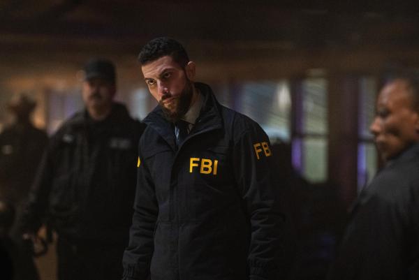 Bild 1 von 12: Special Agent Omar Adom 'OA' Zidan (Zeeko Zaki)