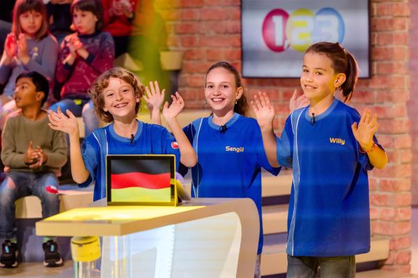 Bild 1 von 22: Im Bild: Das blaue Rateteam aus München/Deutschland freut sich auf einen ereignisreichen Quiztag.