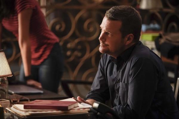 Bild 1 von 13: Einfach sang und klanglos in den Ruhestand gehen? Das passt einfach nicht zu Hetty. G. Callen (Chris O'Donnell) macht das stutzig und er stellt Nachforschungen an ...