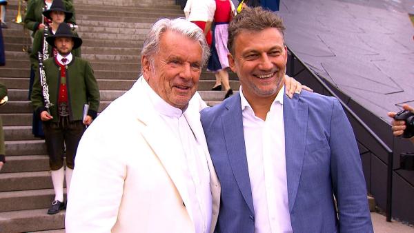 Bild 1 von 8: Im Bild: Mäzen Hans Peter Haselsteiner konnte den Startenor Jonas Kaufmann als Intendant für die Tiroler Festspiele gewinnen.