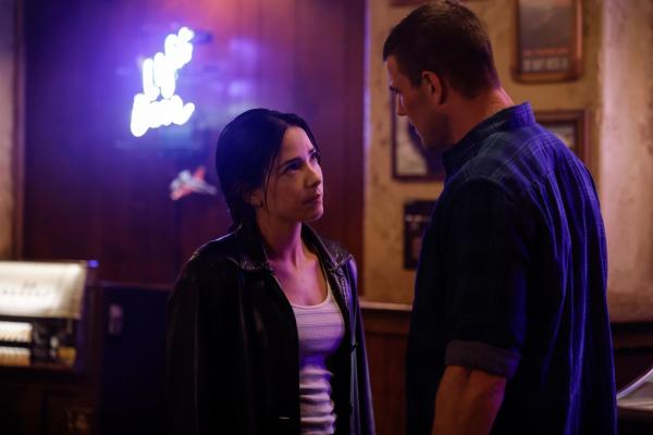 Bild 1 von 18: Special Agent Lala Dominguez (Mariel Molino, l.); Special Agent Leroy Jethro Gibbs (Austin Stowell, r.)