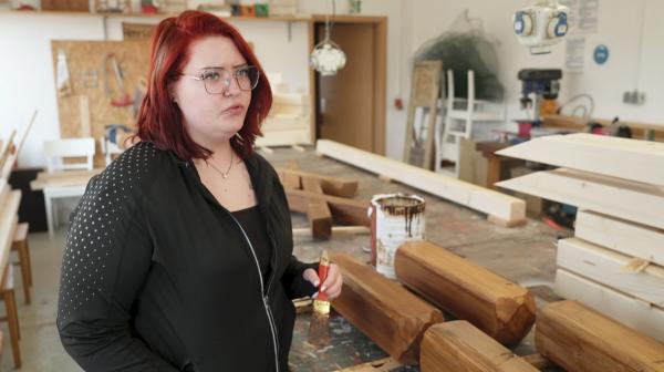 Bild 1 von 5: Die 19-jährige alleinerziehende Mutter Luisa findet das Projekt gut.