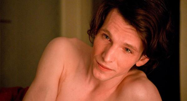 Bild 1 von 5: Sabin Tambrea (Yann).