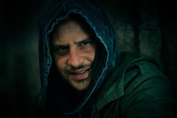 Bild 1 von 4: Henry (Moritz Bleibtreu)