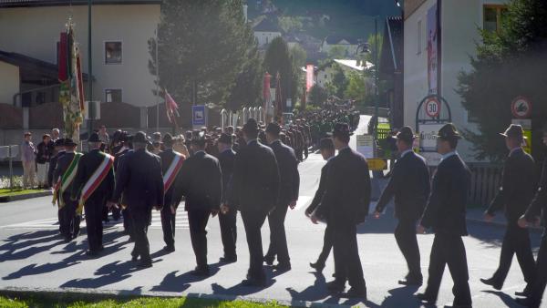 Bild 1 von 16: .