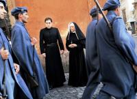 Gottes mächtige Dienerin (2/2)