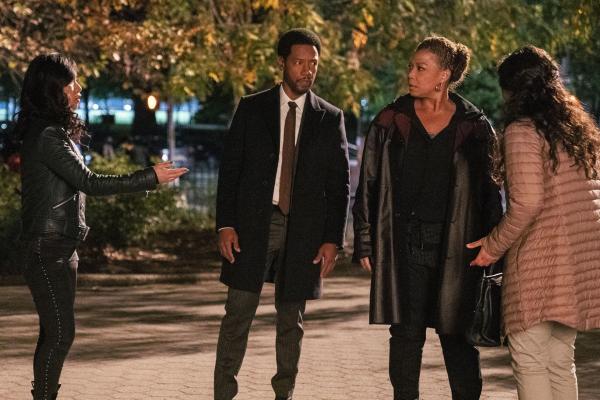 Bild 1 von 4: (v.l.n.r.) Melody 'Mel' Bayani (Liza Lapira); Marcus Dante (Tory Kittles); Robyn McCall (Queen Latifah)