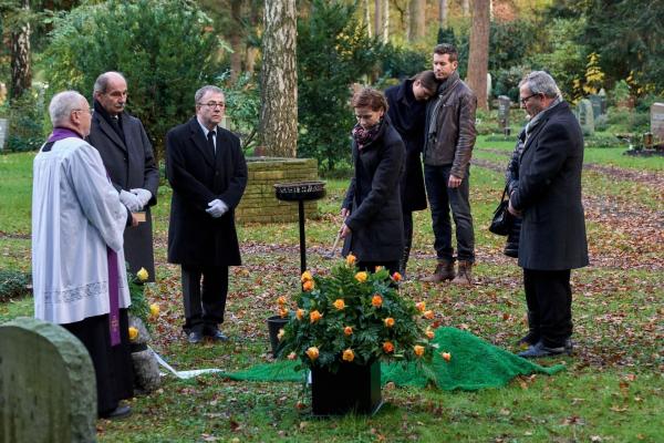 Bild 1 von 16: 