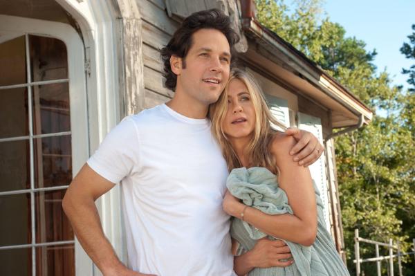 Bild 1 von 5: Eröffnet das Hippie-Paradies George (Paul Rudd, l.) und Linda (Jennifer Aniston, r.) tatsächlich eine neue, frische Lebensperspektive?