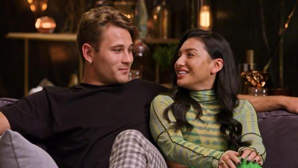 Bild 1 von 4: Mitch (l.); Ella (r.)