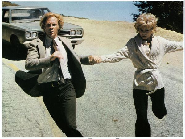 Bild 1 von 5: Suchen einen verschwundenen Erben und geraten prompt in Lebensgefahr: Wahrsagerin Blanche Tyler (Barbara Harris, r.) und Taxifahrer George Lumley (Bruce Dern, l.) ...